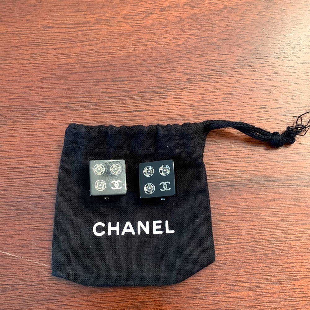 Authentic Chanel clip on earrings comes with dust bag but no box.